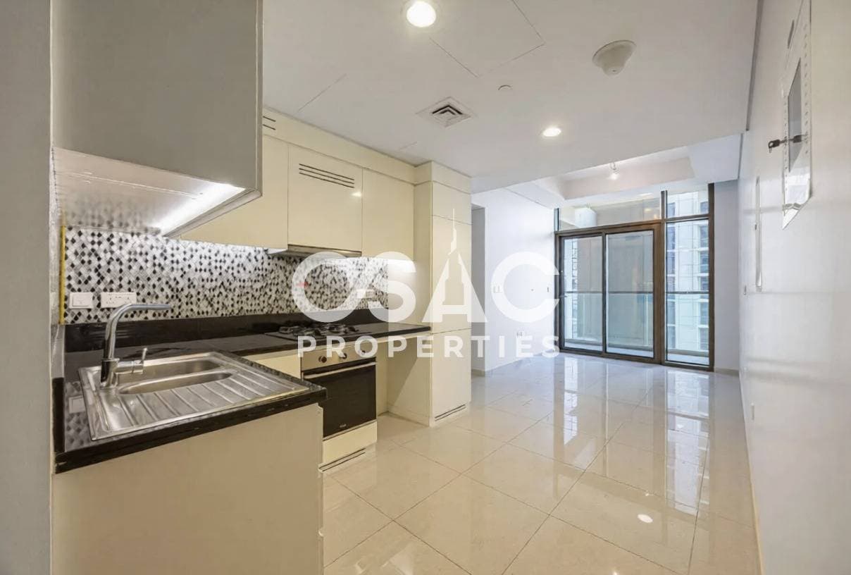 High Floor | Modern Apartment | Pool View - 4