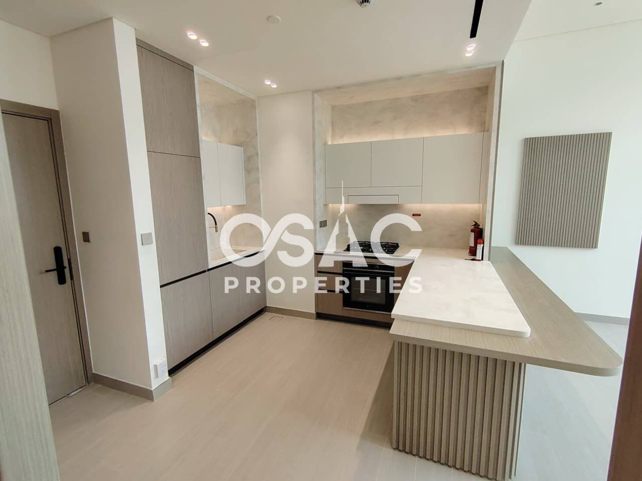 Perfect Luxury 1BR | Private Pool | Brand New - 3