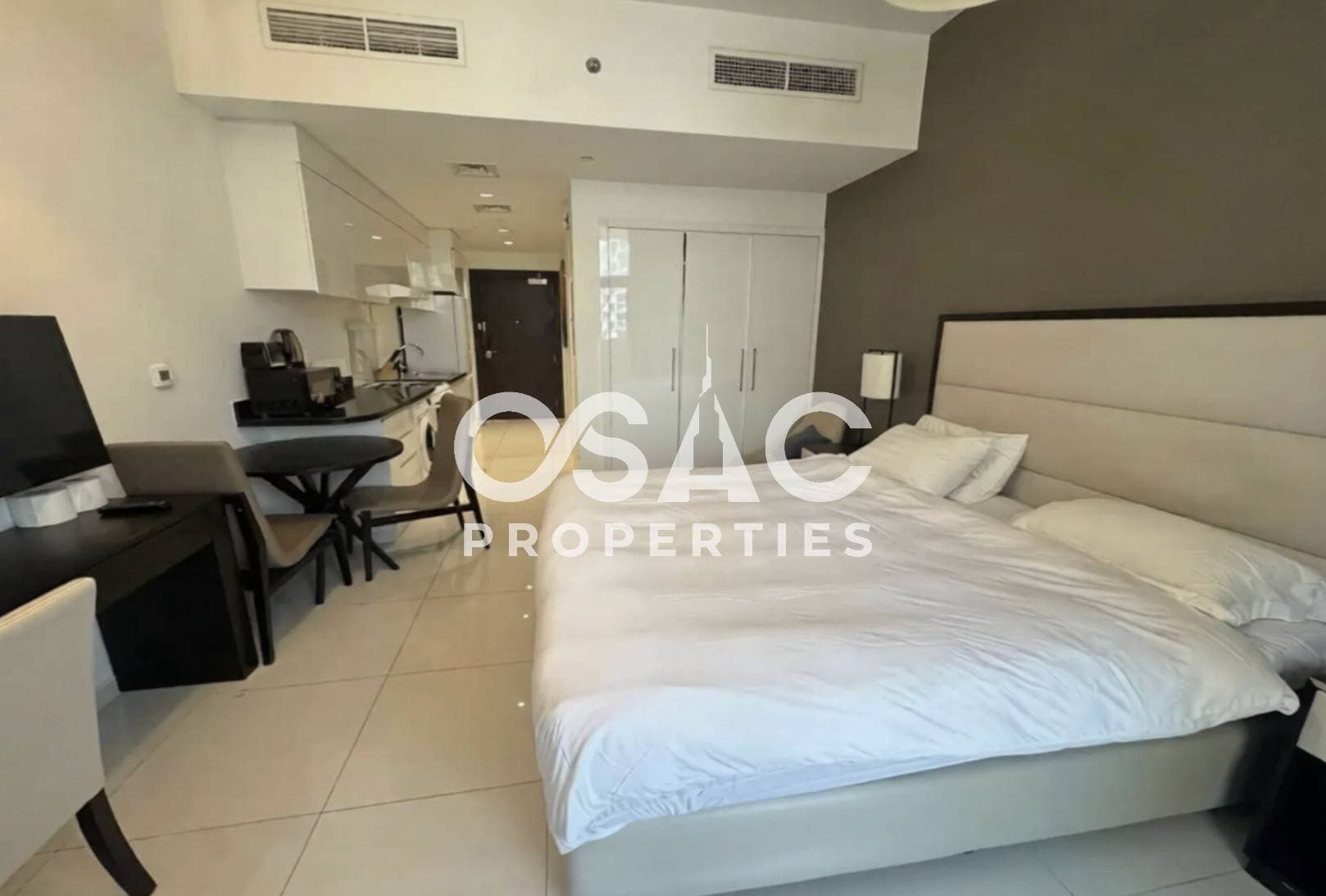 MOTIVATED SELLER | HIGH FLOOR | EASY ACCES TO JVC