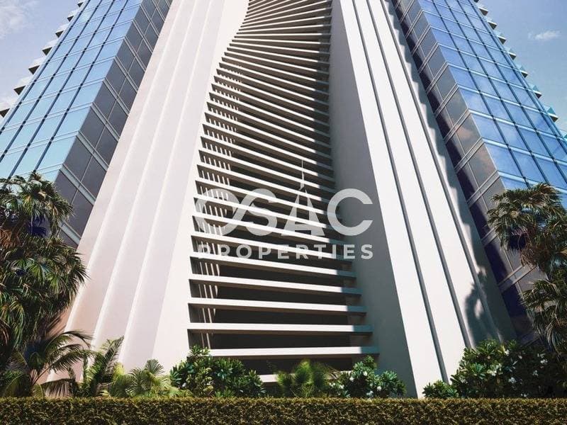 Prime Waterfront Living | Skyline and Sea View - 3