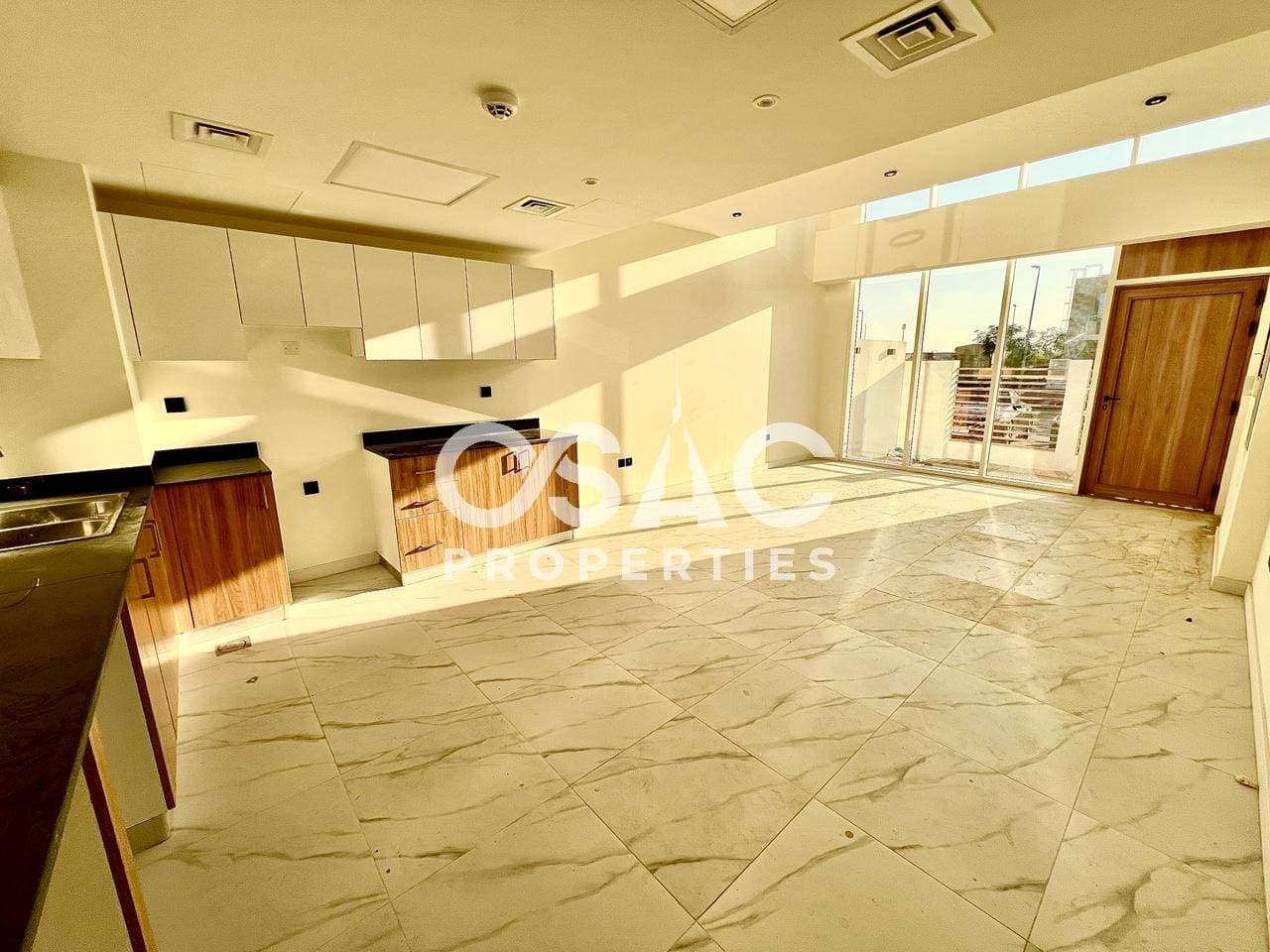 Brand New | Vacant | 3 Master Beds - 3