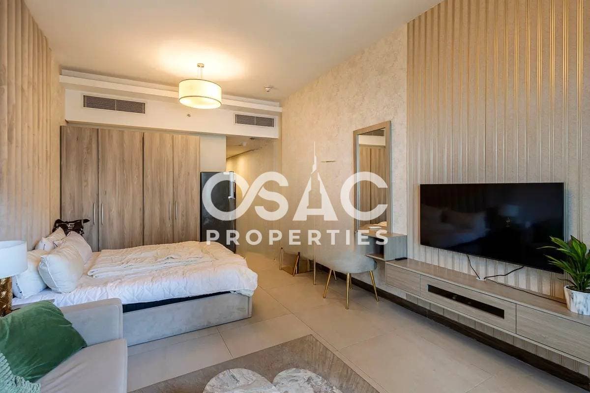 Fully Furnished | Vacant |  spacious layout - 4