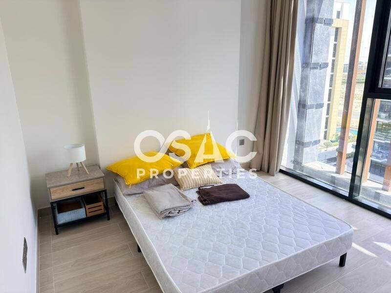 READY TO MOVE / SPACIOUS / BRIGHT - 3